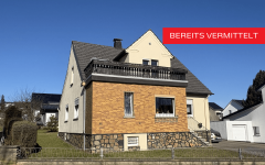 Hauptbild Verkauft - Vermietetes Einfamilienhaus mit Entwicklungspotenzial!