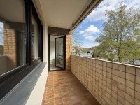 Hauptbild Sanierte 3-Zimmerwohnung mit extra Homeoffice-Zimmer, in top Lage von Bückeburg