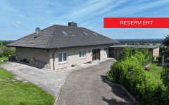 Hauptbild RESERVIERT - Opulentes Anwesen mit Sonnengrundstück und Weitblick