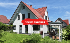 Hauptbild Junges Einfamilienhaus mit idyllischem Garten