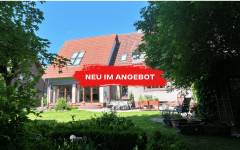 Hauptbild Großzügiges Wohnhaus mit Charme in idyllischer Lage